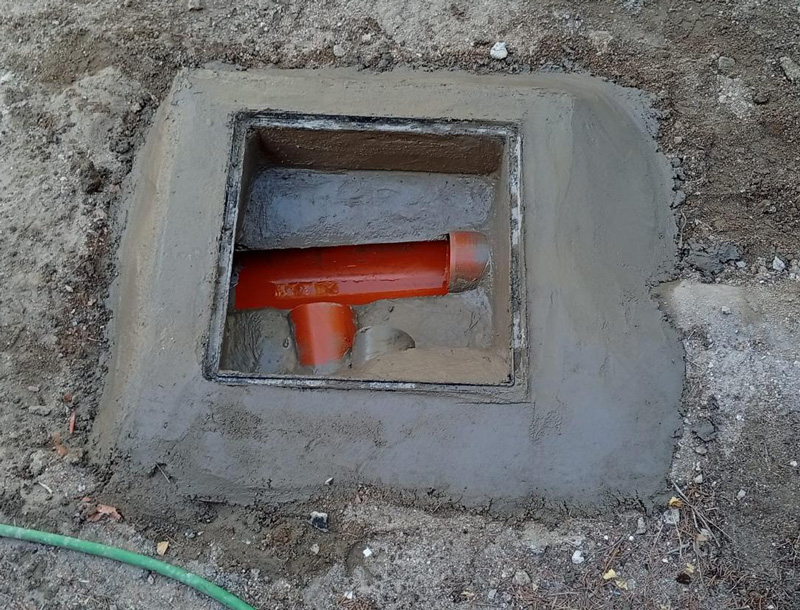 Construcción de arquetas de saneamiento en Móstoles